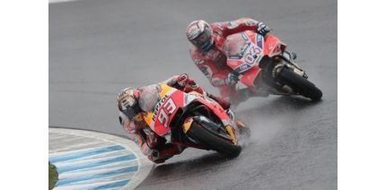 MotoGP: команда DUCATI завоевала подиум в Малайзии — Андреа Довициозо выиграл Гран-при, Хорхе Лоренсо занял второе место