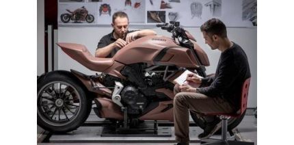 Темная сторона дизайна: творцы из Болоньи рассказали, как создавался DUCATI Diavel 1260