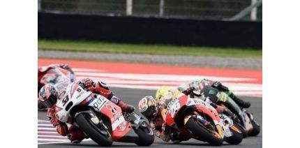 Пилот заводской команды Ducati Довициозо обвинил гонщика из Pramac Ducati в своем падении