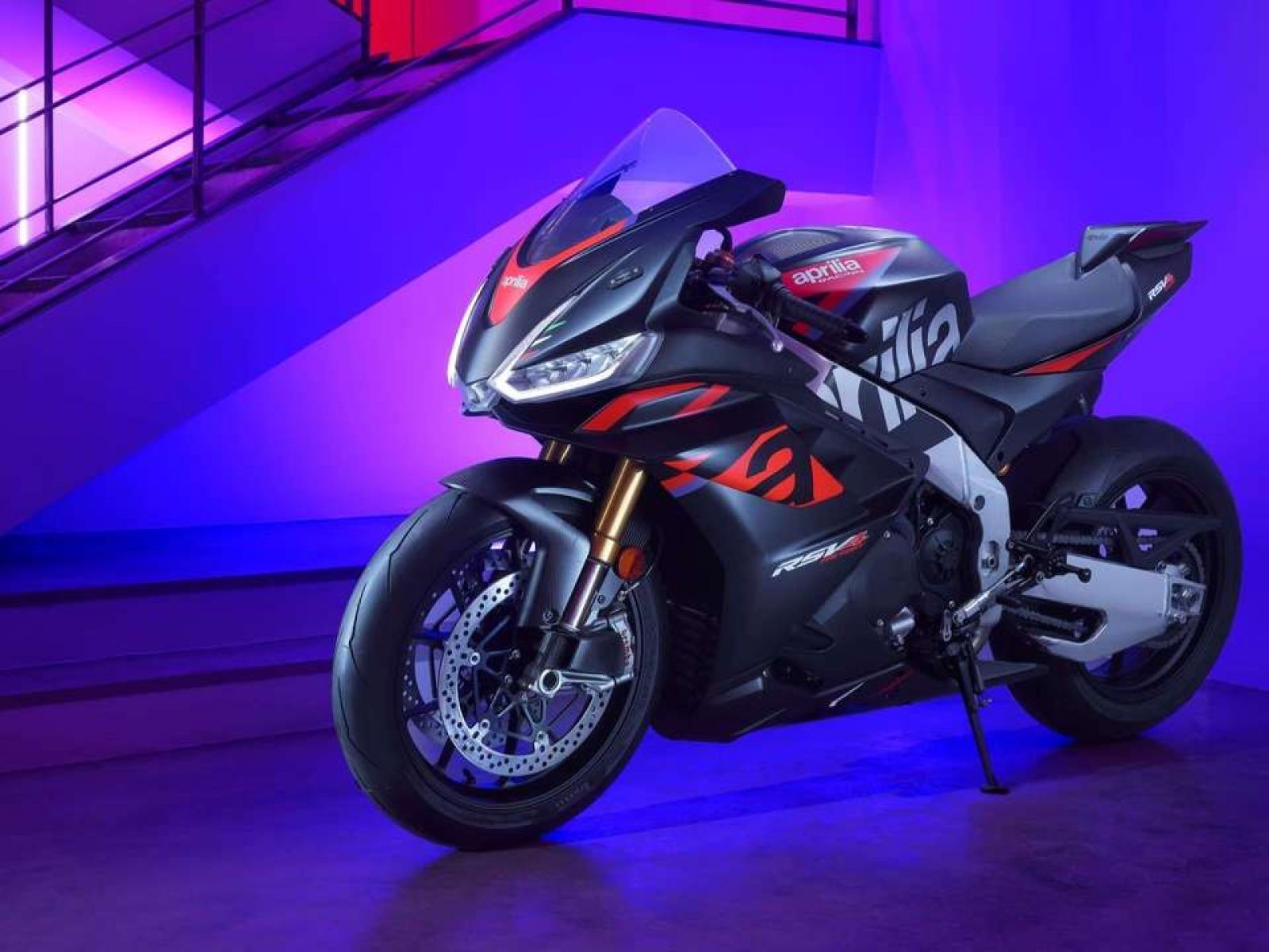 Мотоцикл APRILIA RSV 4 1000 Factory (Time Attack) 2023