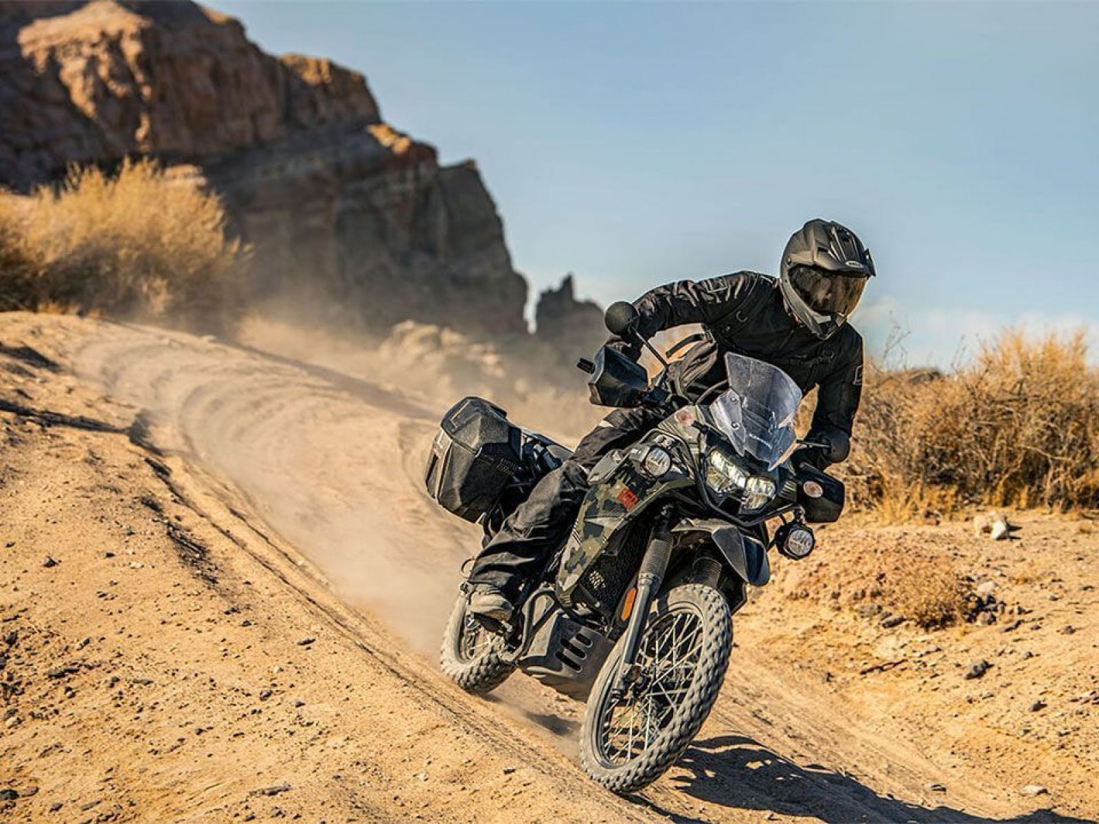 Мотоцикл KAWASAKI KLR®650 ADVENTURE ABS (Camo / Gray) 2025