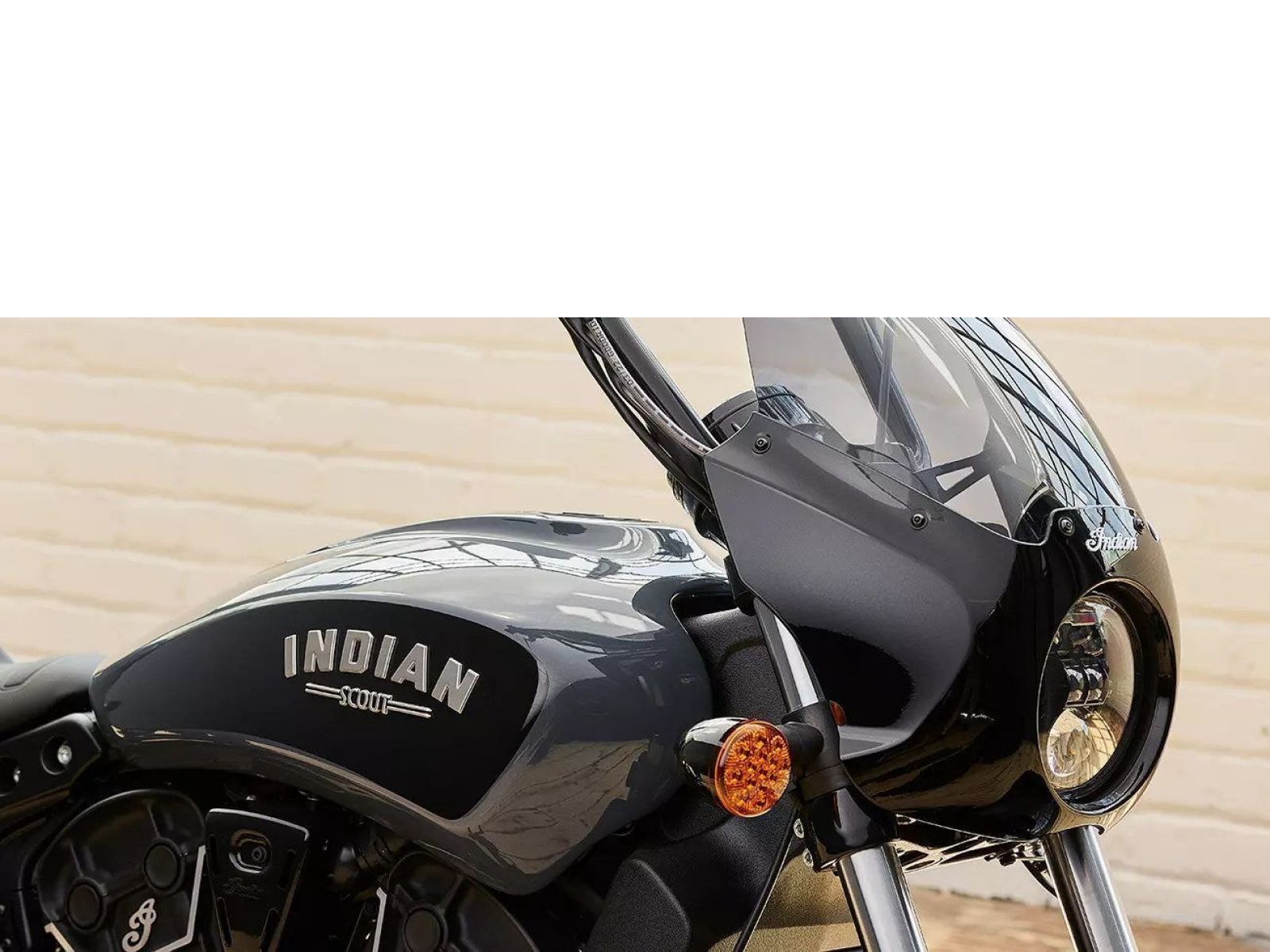 Мотоцикл Indian SCOUT ROGUE (Black Azure Crystal)