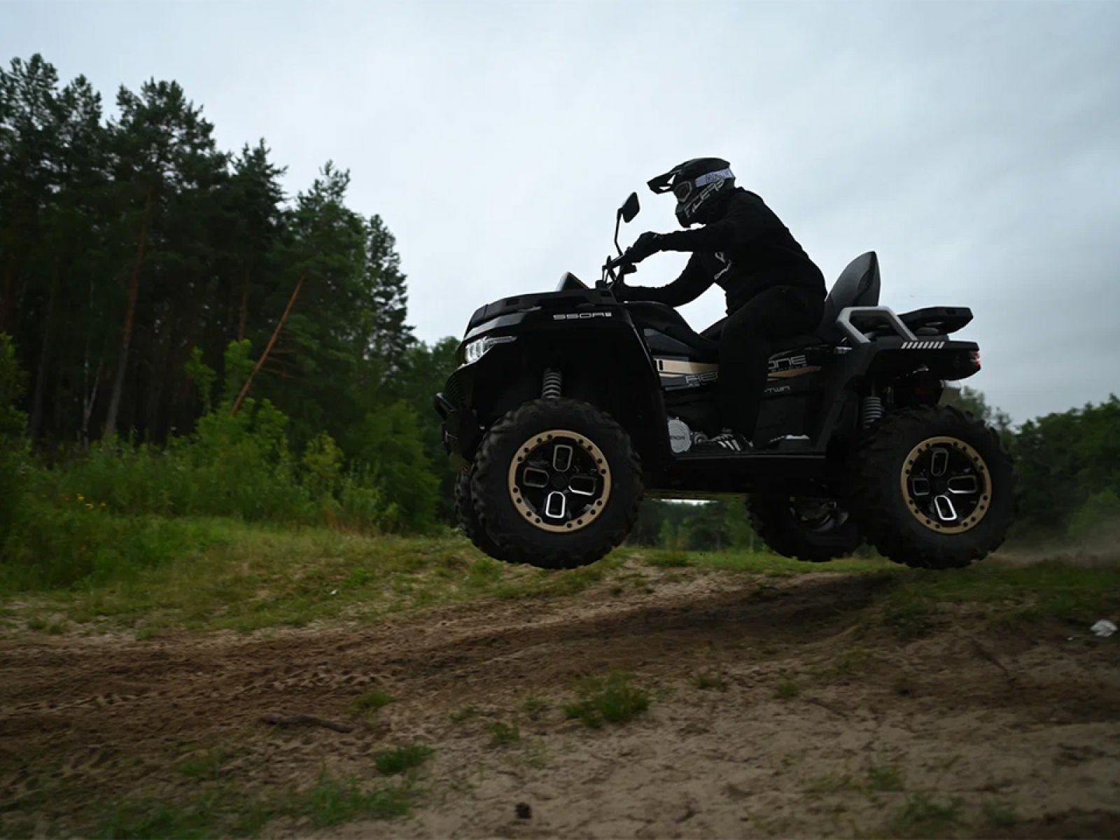 Квадроцикл BENDA Redstone 550 R2 (SILVER) 2026