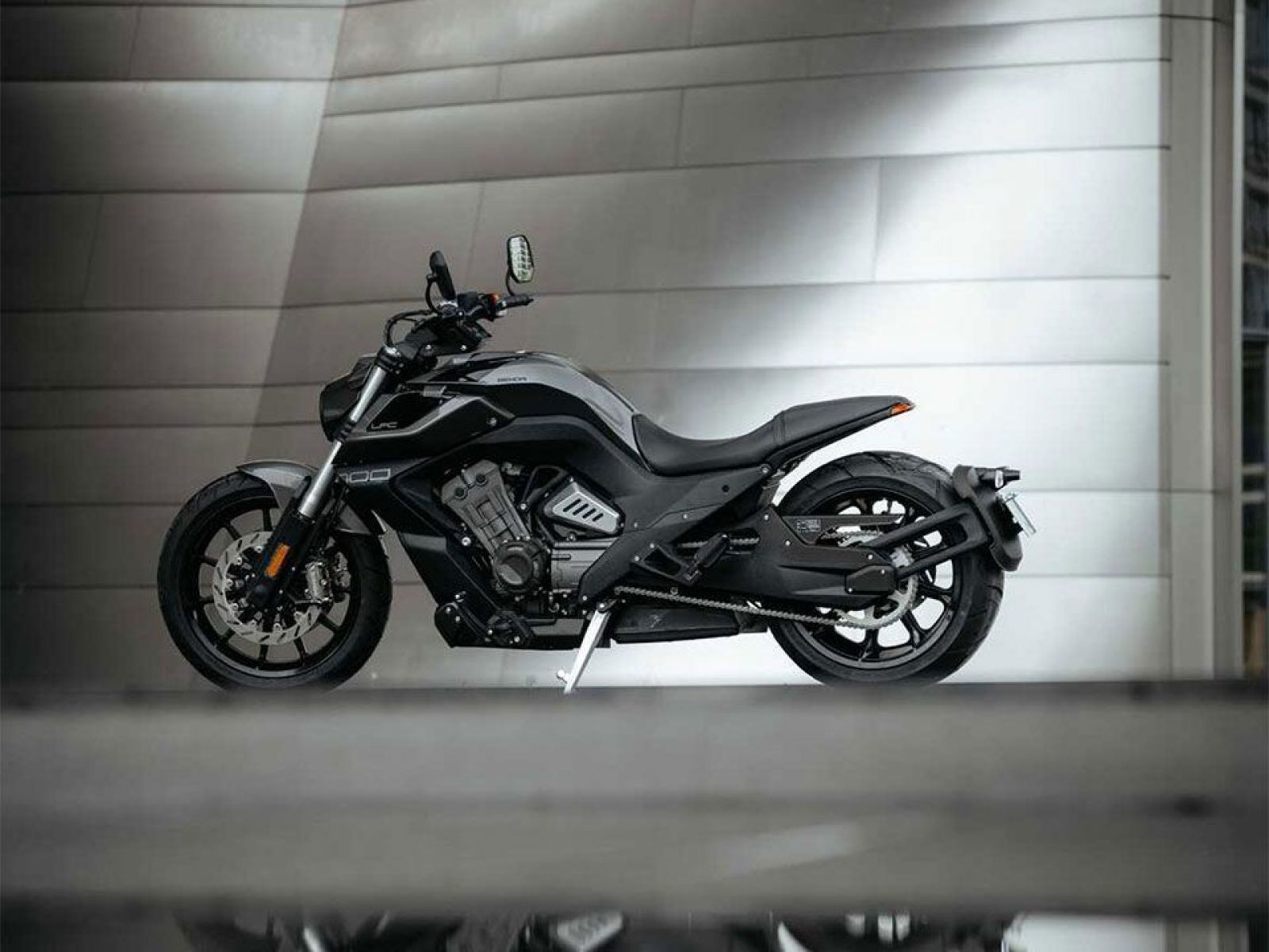 Круизер BENDA LFC 700 PRO (GREY) 2025