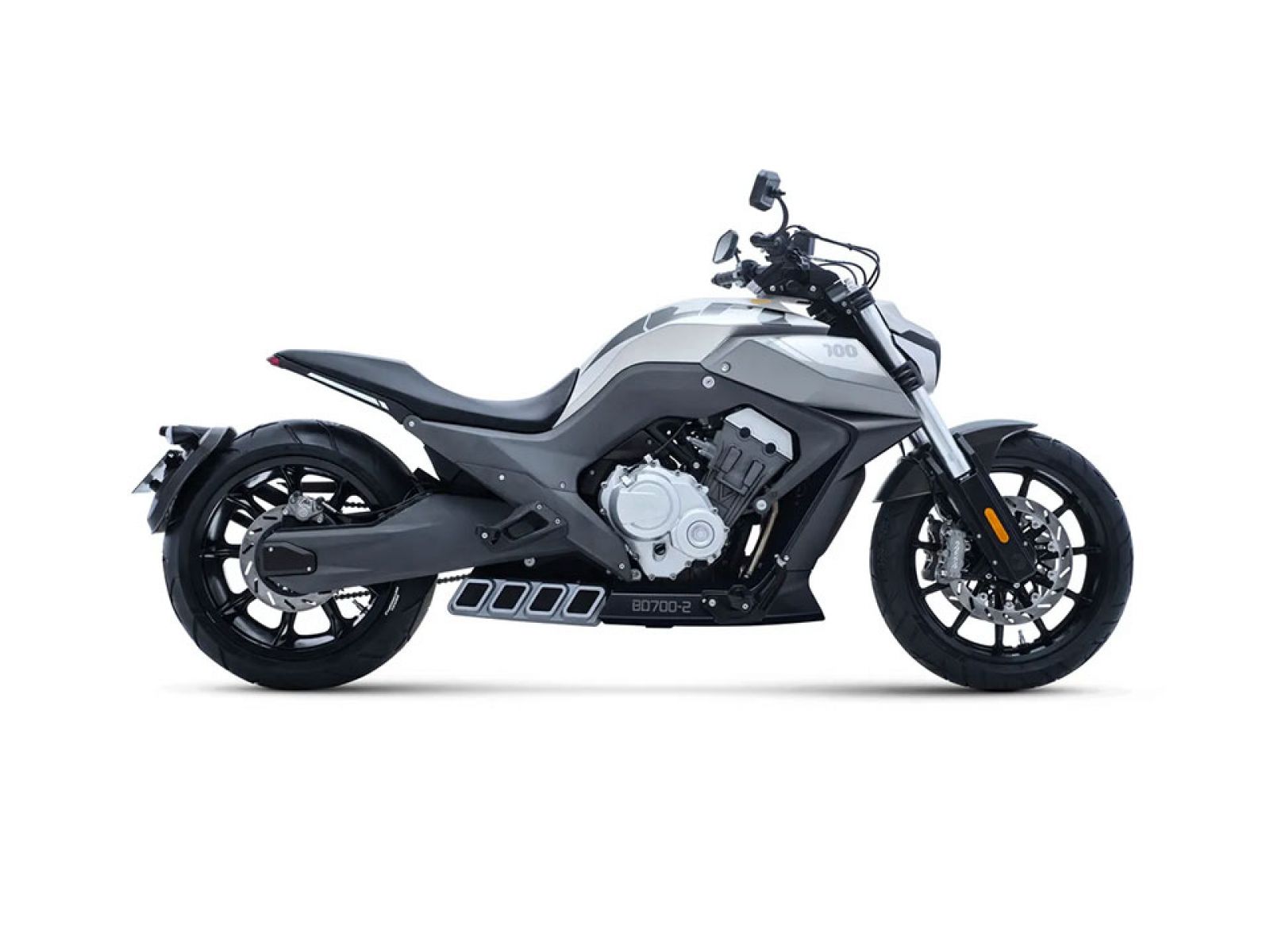 Круизер BENDA LFC 700 (SILVER) 2025