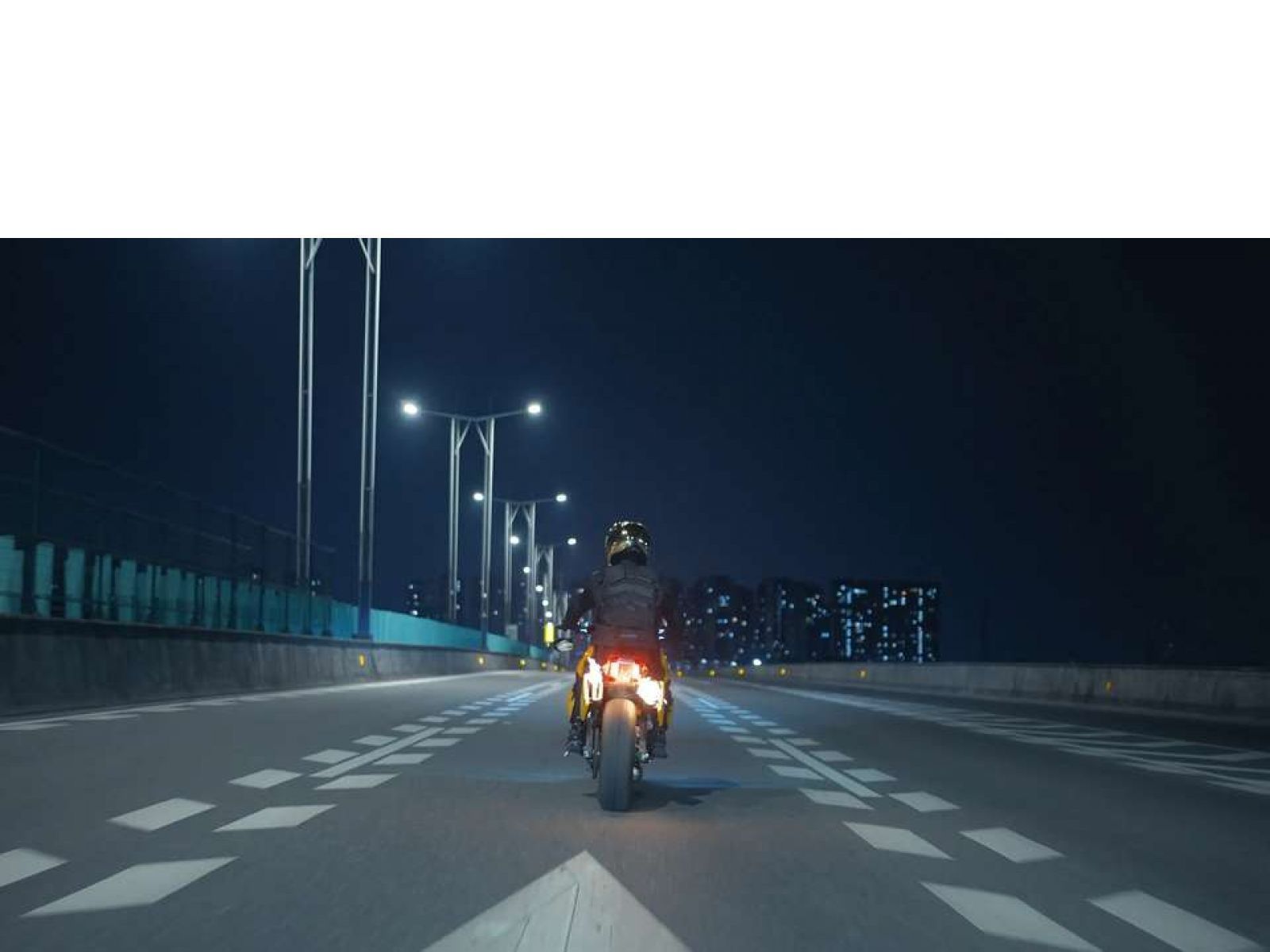 Круизер BENDA LFS 700 ABS (BD-LFS700) (BLACK) 2025