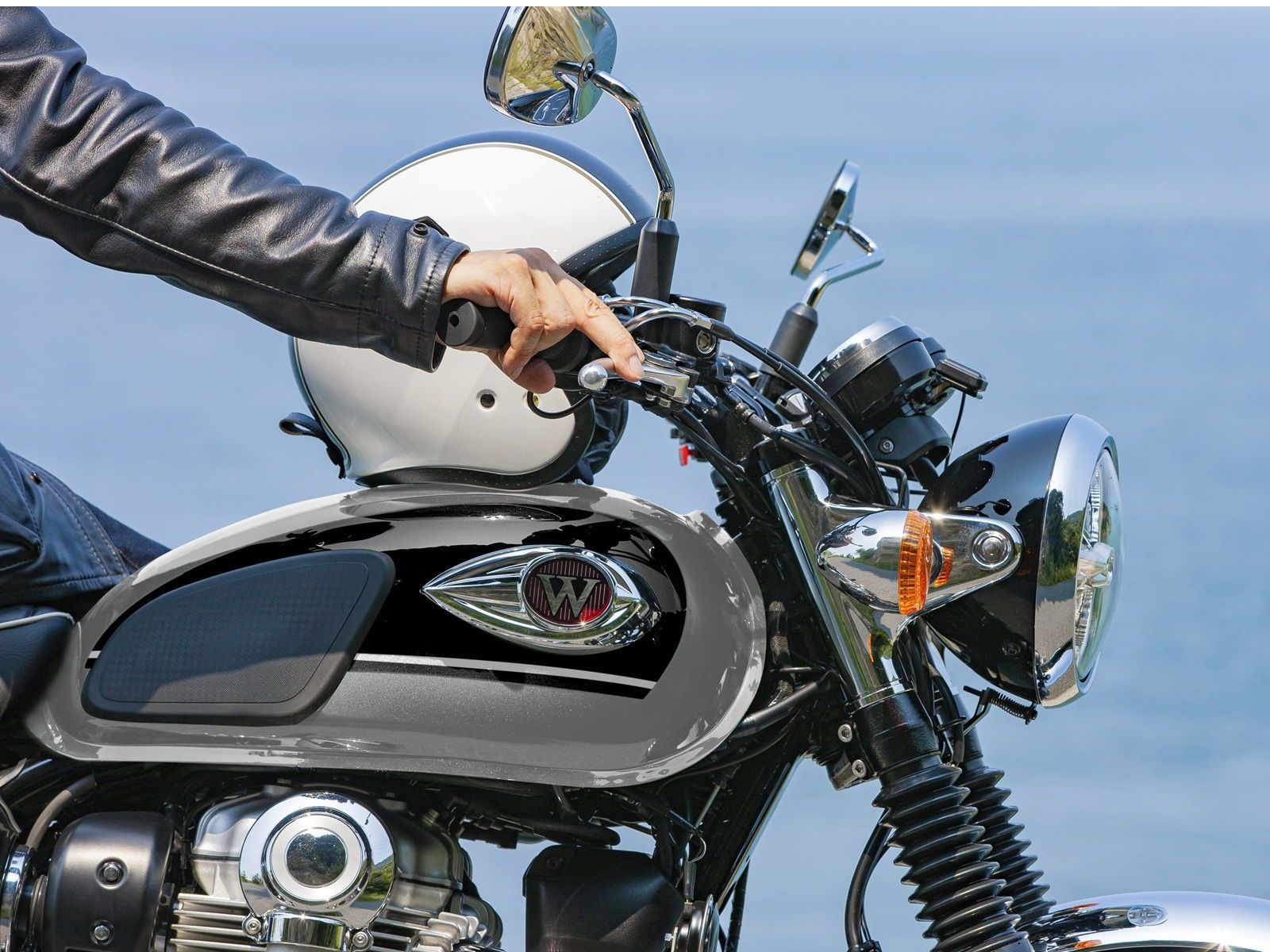 Мотоцикл KAWASAKI W800 (METALLIC DEEP BLUE-79L) 2026