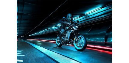 Обновленный нейкед Yamaha MT-09 2024