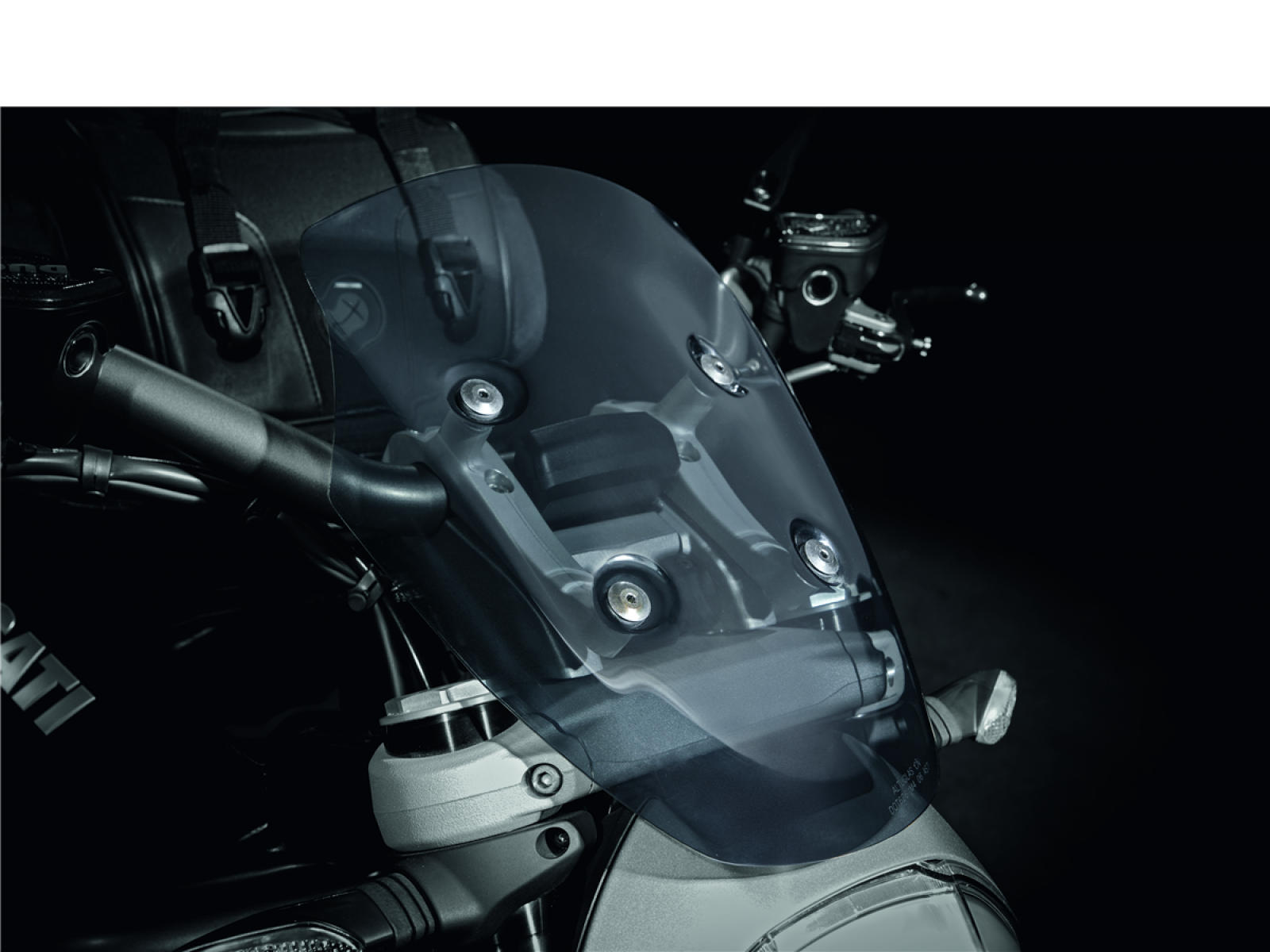 Стекло ветровое для Ducati XDiavel 16-17, XDiavel S 16-17