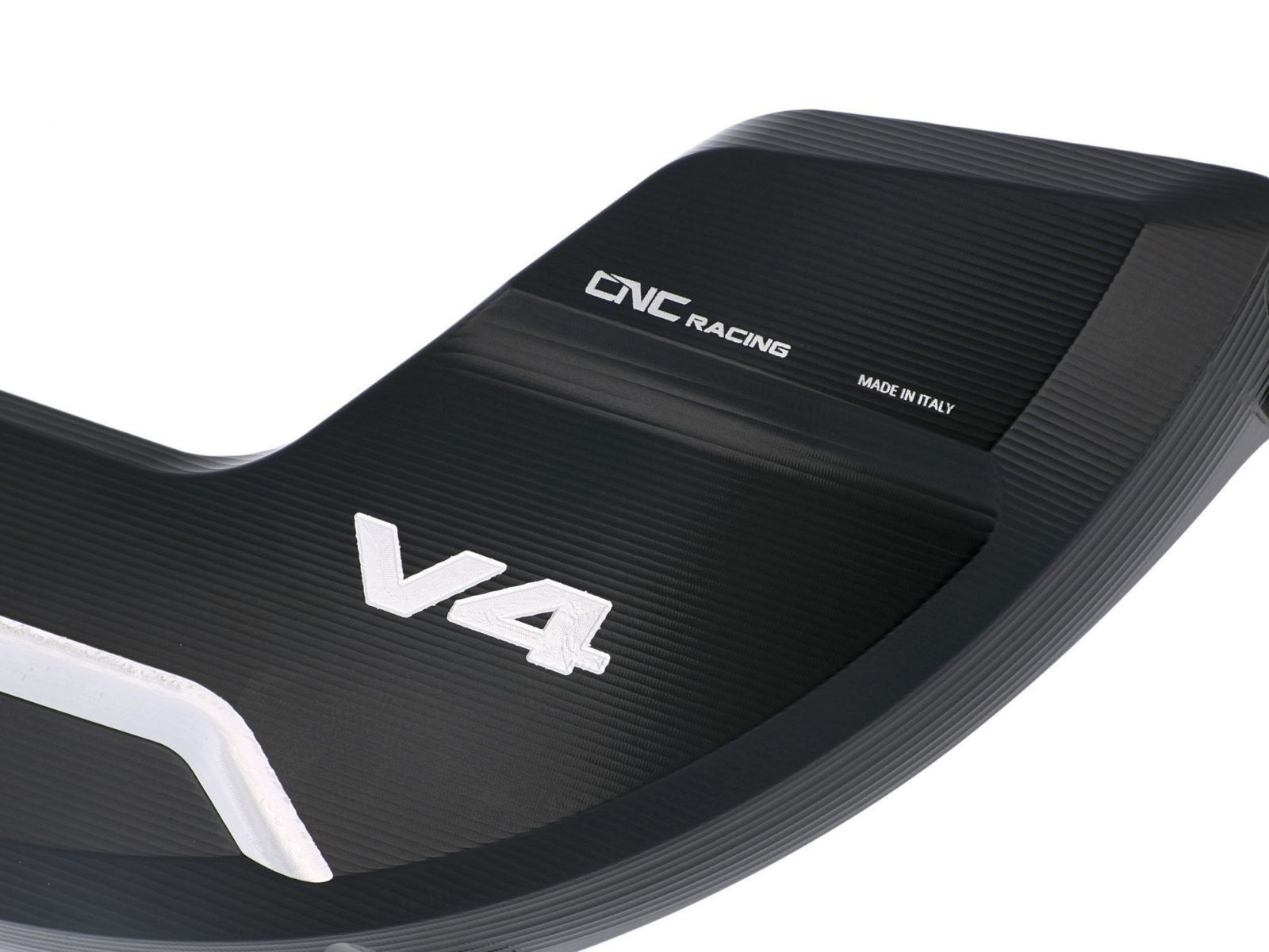 Защита крышки сцепления CNC Racing