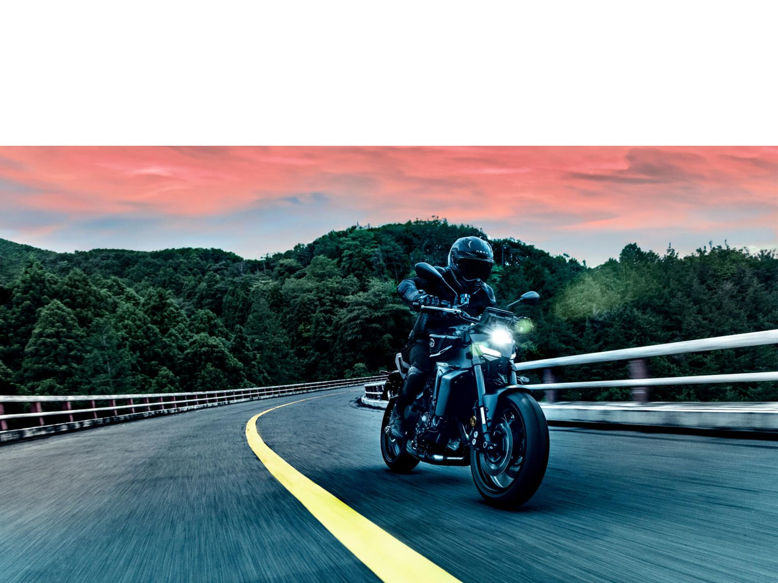 Мотоцикл YAMAHA MT-09 (Ice Storm) 2026