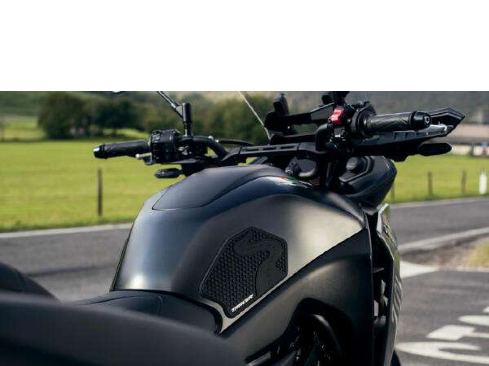 Мотоцикл YAMAHA Tracer 7 GT (Grey) 2024