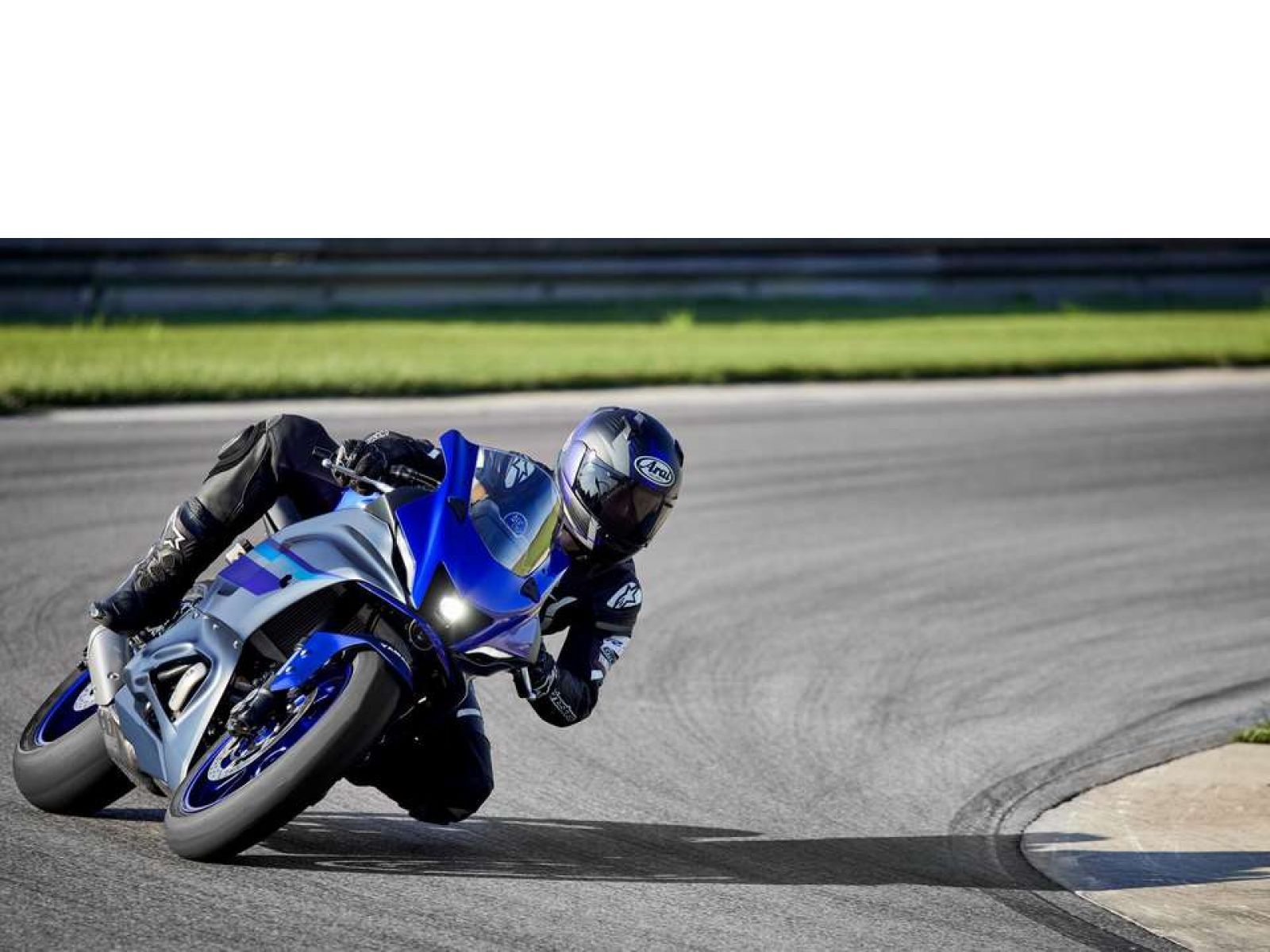 Мотоцикл YAMAHA R7 (Icon Blue) 2024