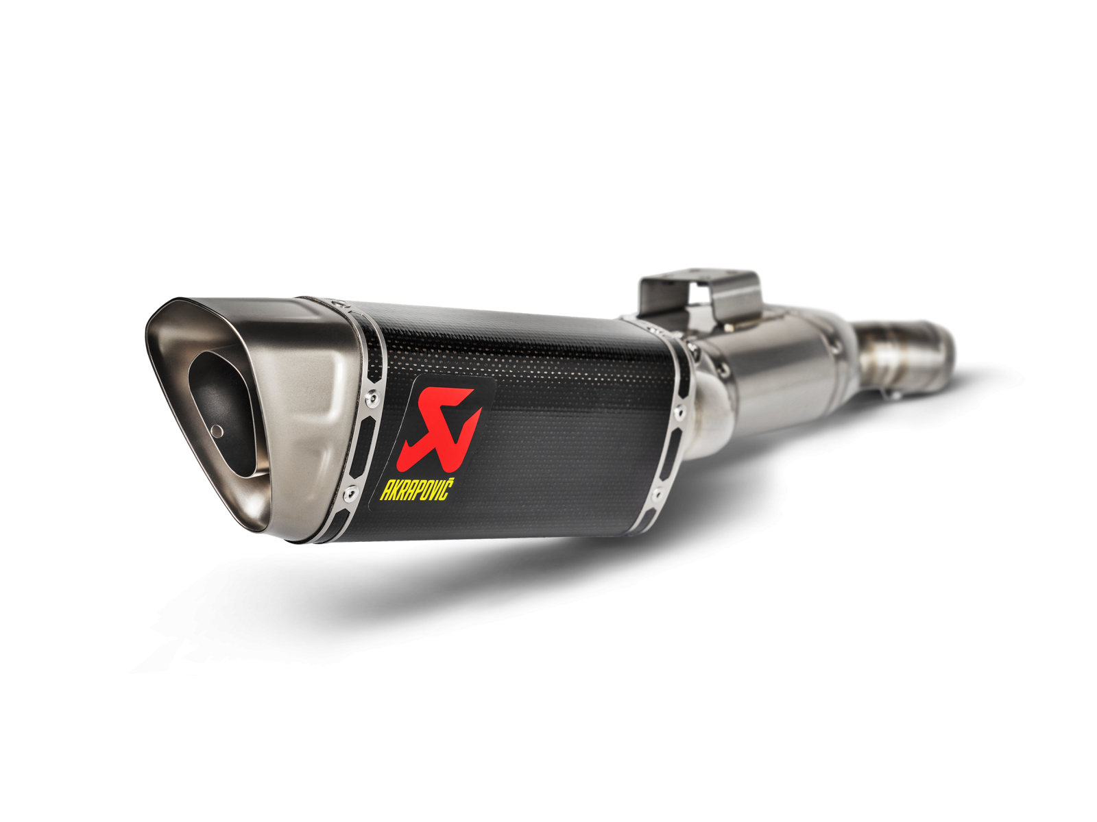 Выхлопная система Akrapovic Carbon для BMW F900XR 2020-2023